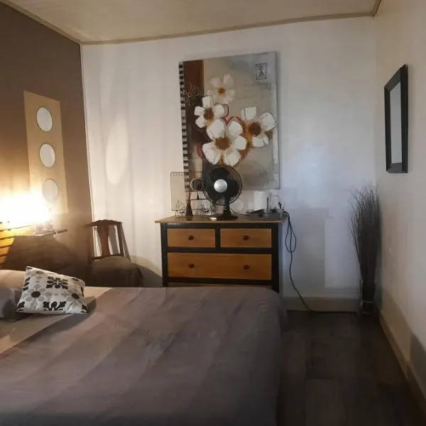 Chambres d'Hôtes L'Hermitage, hotel in Anzex