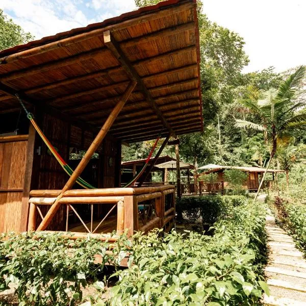 La Martina Ecolodge, hotel in Nuquí