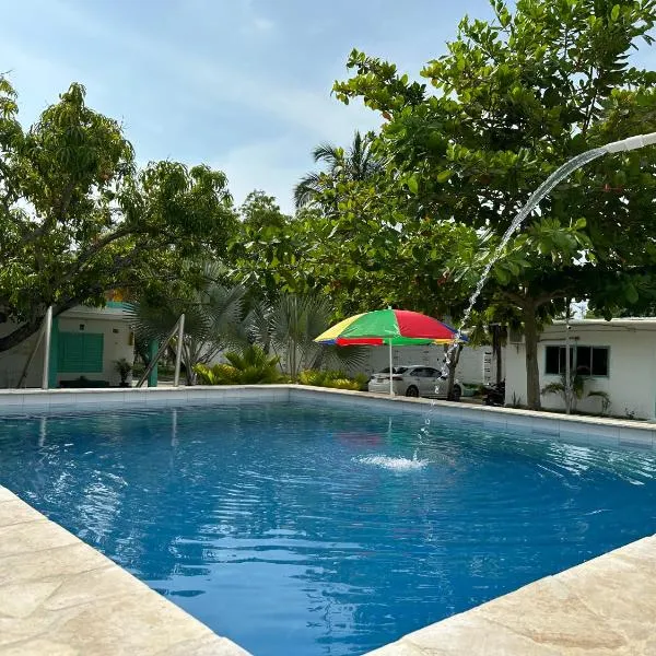 Costa de Vikingos – hotel w mieście Tolú