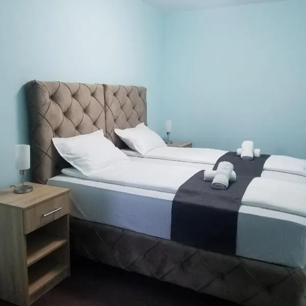 Vila Dvor SUBOTICA, Hotel in Subotica