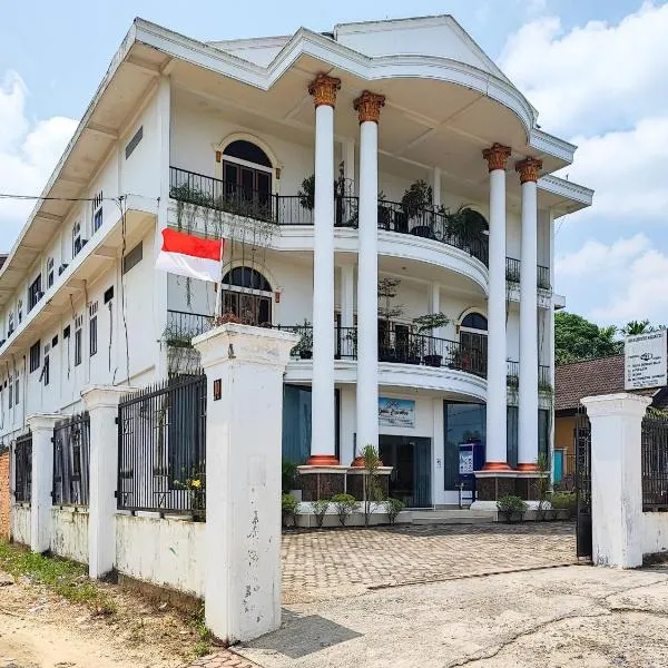 Kinati में, होटल RedDoorz Plus Syariah near Simpang Rimbo Jambi 2