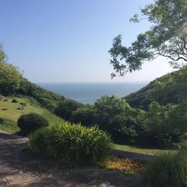 West Winds, hotel di Oxwich