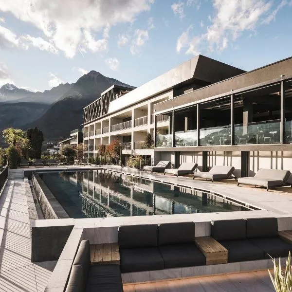 SomVita Suites, hotel v destinaci Tirol