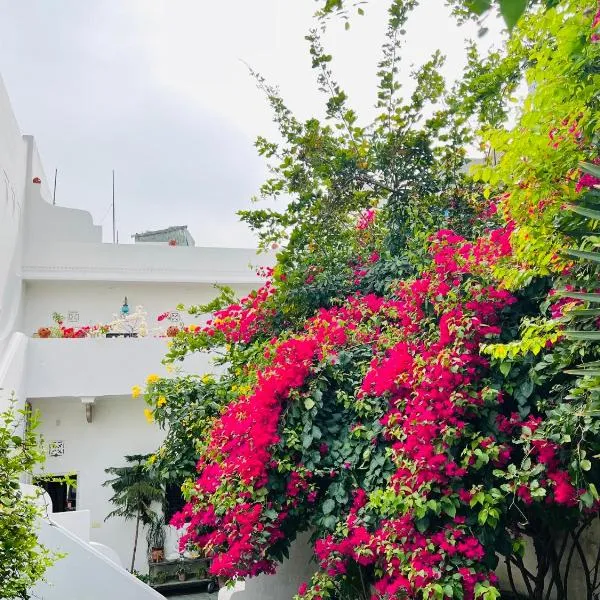 Mosaics Guest House, hotel in Jaipur