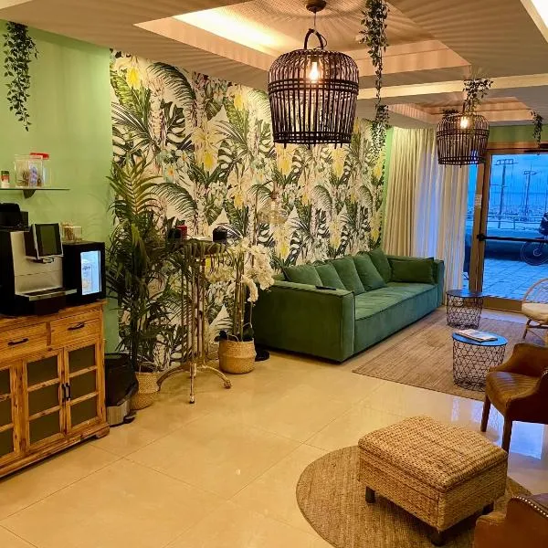 Marina Beach Hotel, hotel in Tel Aviv