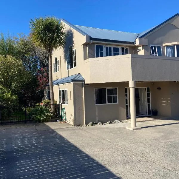 The Ground Floor Guest Suite, hotel di Dunedin