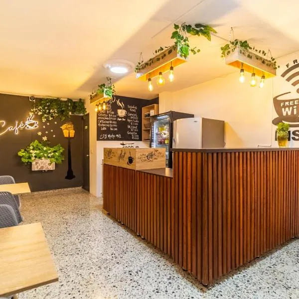 Edificio SantaMarta Medellín, hotel in Medellín