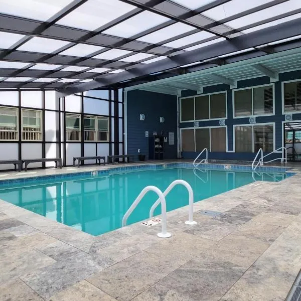 Ramada Plaza by Wyndham Nags Head Oceanfront, Hotel in Kill Devil Hills