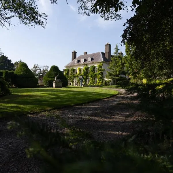 Gileston Manor Luxury B&B, hotel in Barry