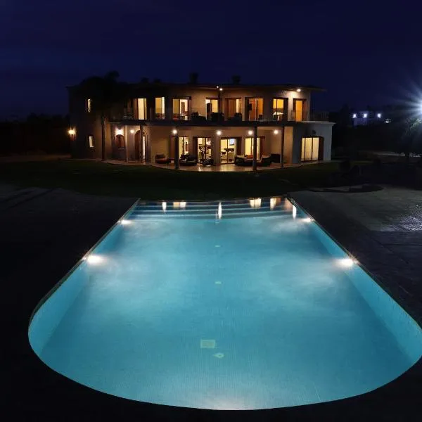 Villa Tizra - Guest house, hotel in Aïn el Ksob