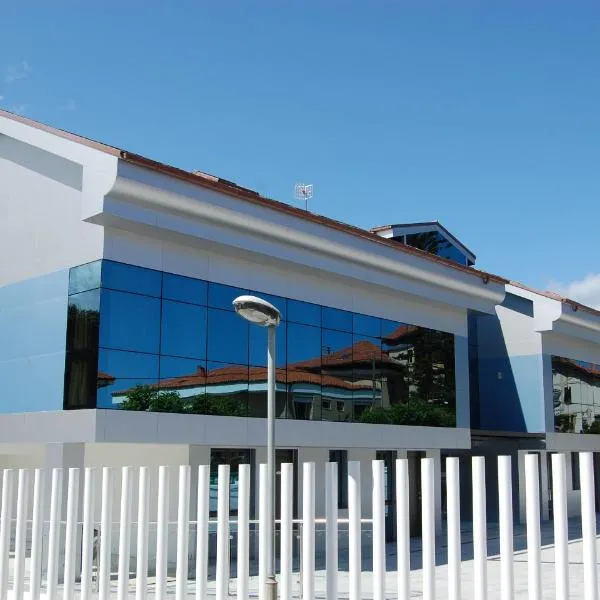 Hotel Villa Rosario II, Edificio Moderno, hotel v destinaci Ribadesella
