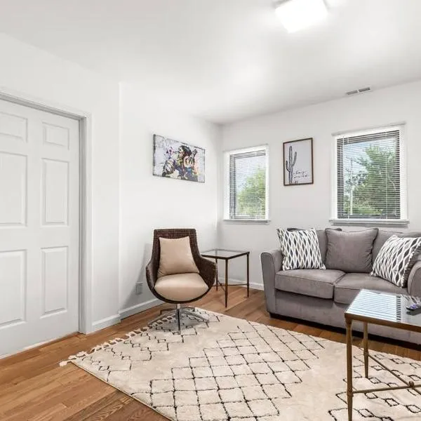 Opulent 2 Bedroom Getaway, hotel v destinaci Detroit