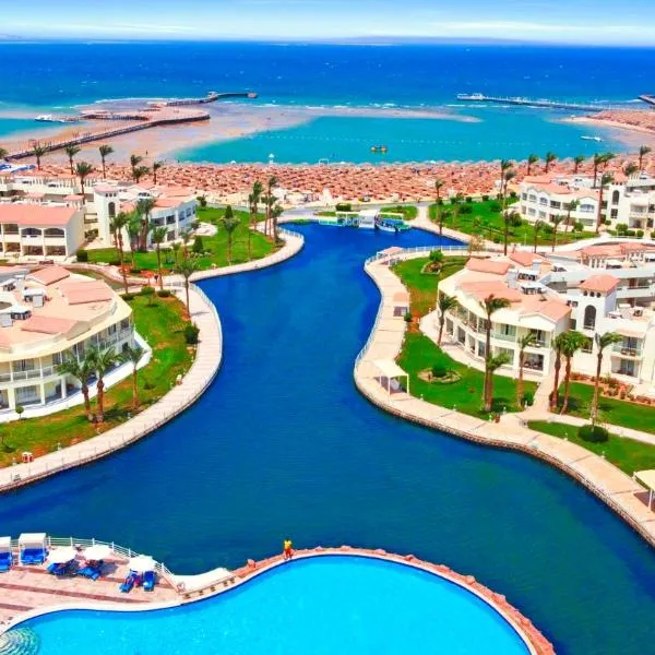 Pickalbatros Dana Beach Resort - Aqua Park, hôtel à Hurghada
