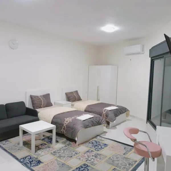 For Women Only - للنساء فقط, hotel in Umm al ‘Amad