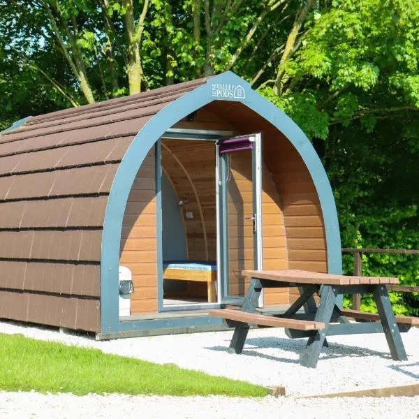 Wyreside Lakes Glamping Pods, hotel in Lancaster