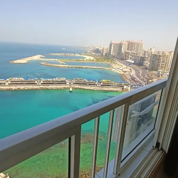 Gleem Luxury Condo Direct Sea view G18, hotel em Alexandria