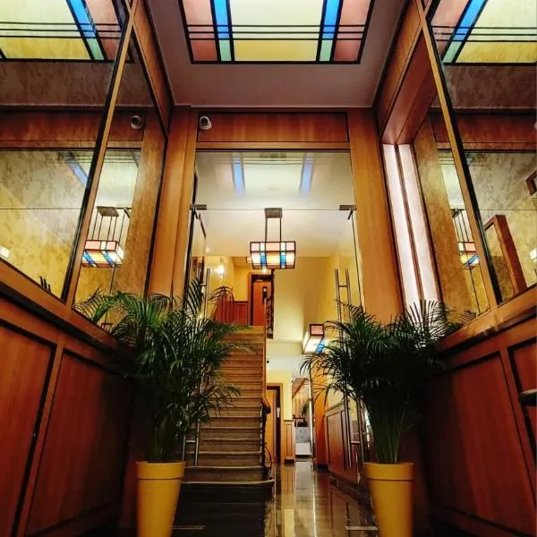 HOTEL de la POSTE, hotel in Esch-sur-Alzette