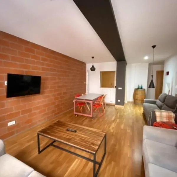 Apartamentos Laurel, hotel v destinaci Logroño