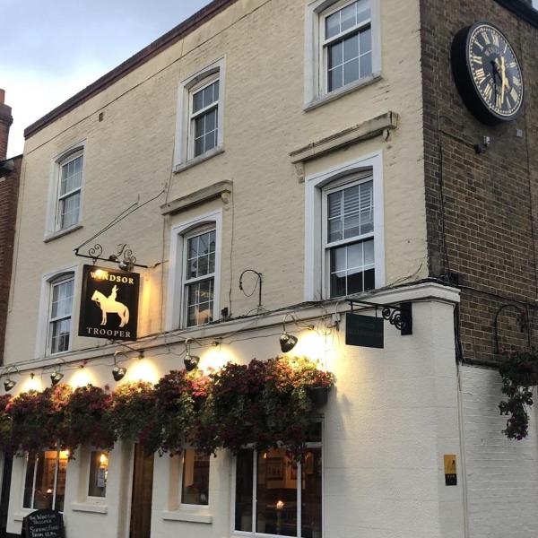 The Windsor Trooper, Windsor