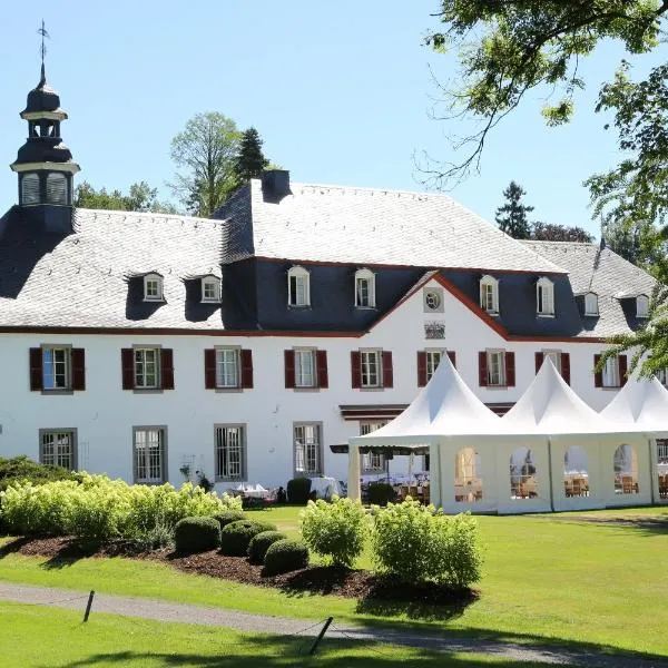 Schloss Auel Boutique Hotel & Design Golf Lodge, ξενοδοχείο σε Lohmar