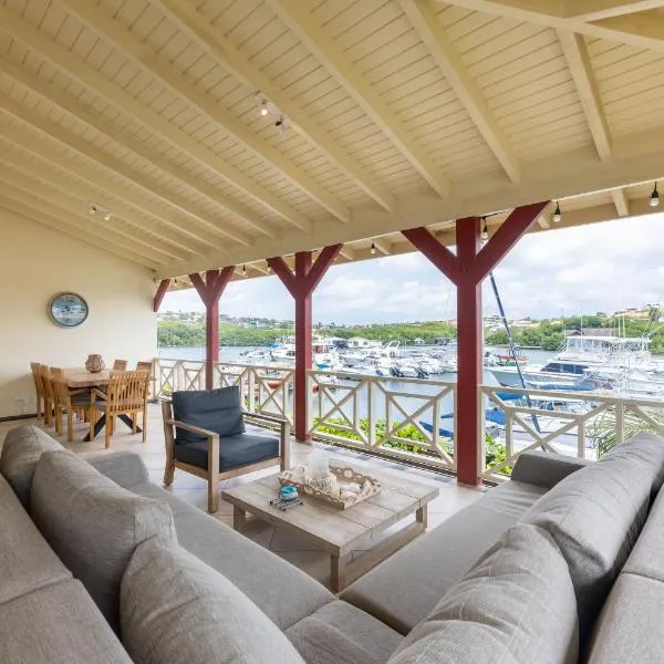 Spanish Water Marina Apartments, hotel in Jan Thiel