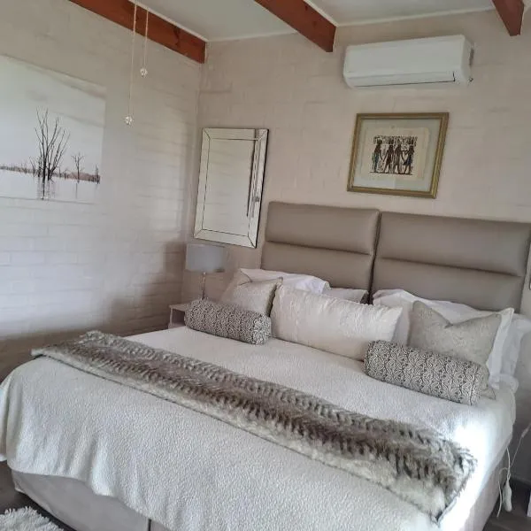 Milky Way Executive Suite, hotel v destinaci Sandbaai