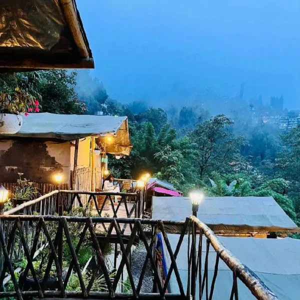 Deoja Forest Stay, hotell sihtkohas Darjeeling