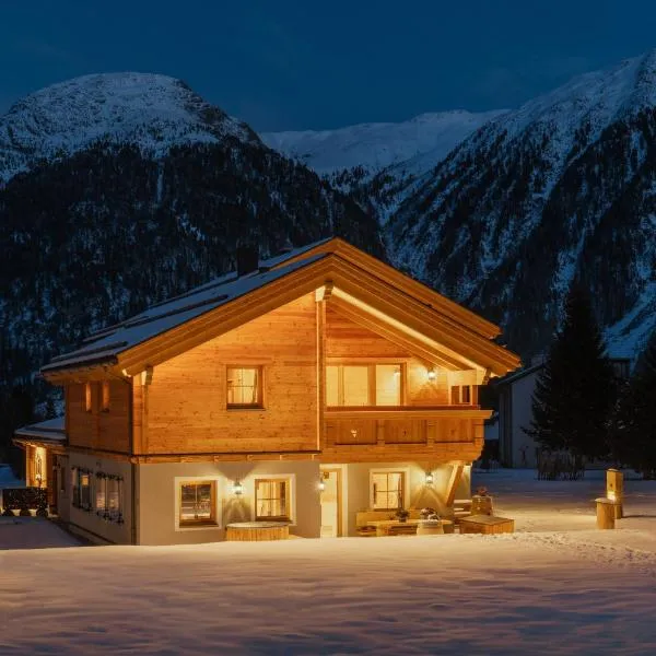 Engadin Chalet - Private Retreat & Appart -St Moritz - Val Bever, Hotel in Bever