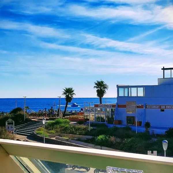 Luxe naturist 3 étoiles vue mer D46, Hotel in Cap d'Agde