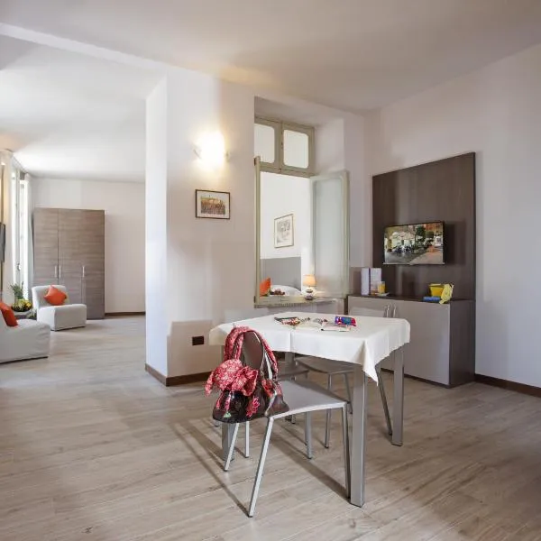 Residence Caffé Savona, hotel v Albě