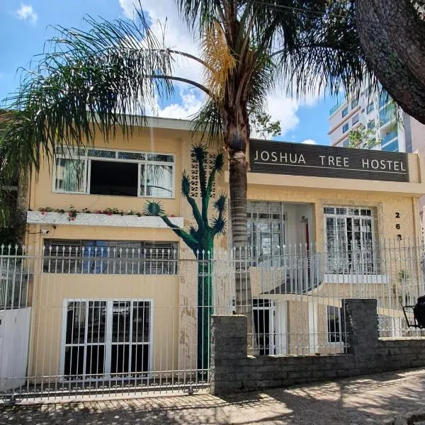 Joshua Tree Hostel - Curitiba, Hotel in Curitiba