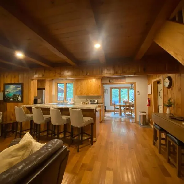 FamilyfunCabin, hotel in Tahoma
