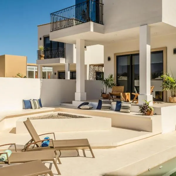 Casa Gallo, Heated Pool, Exclusive Beach & Great Location，位于卡波圣卢卡斯的酒店