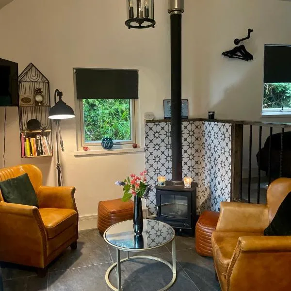 Railway cottage Annascaul, ξενοδοχείο σε Anascaul