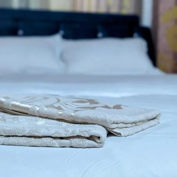 Apartments in the center, ξενοδοχείο σε Taraz