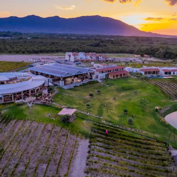 Hotel Vinícola Parvada by Lumina, hotel in Parras de la Fuente