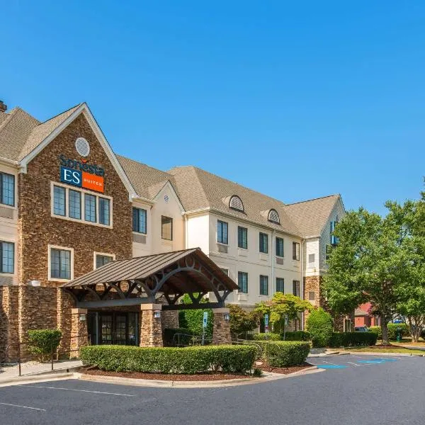 Sonesta ES Suites Charlotte Arrowood，位于夏洛特的酒店