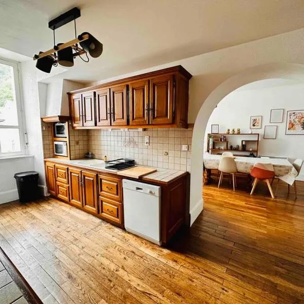 Appartement - Ax les Thermes, hotel in Ax-les-Thermes