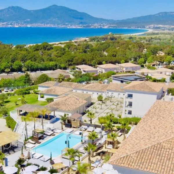 Bella Vista Hôtel, Suites & Maisons, hotel di Porticcio