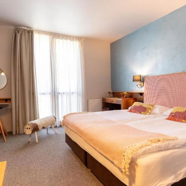 Hotel Boka, готель у місті Бовец