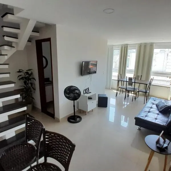 LOFT DUPLEX ENCANTADOR com estacionamento incluído, Hotel in Arraial do Cabo
