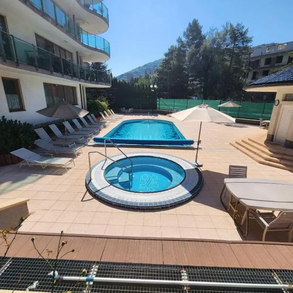 Kristoff Plaza Trencianske Teplice, hotel in Trenčín