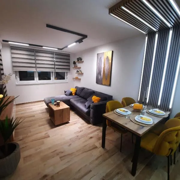 Apartman Lux-besplatno korišćenje zasebne garaže, hotel v destinaci Sremska Mitrovica