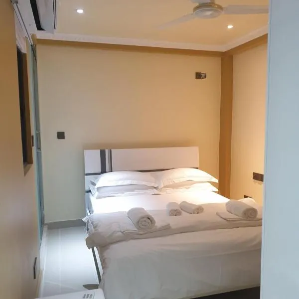 Fanfini Residence Male’, hôtel à Malé