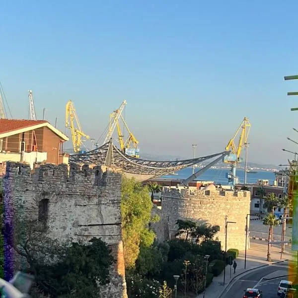 Lukas Apartament Vollga Durres, hotel em Durrës