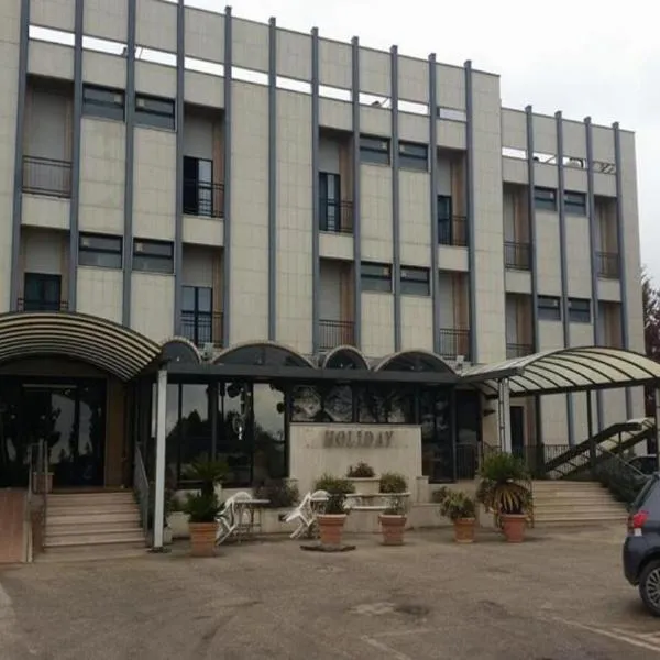 Hotel Holiday, hotel v destinaci Foggia