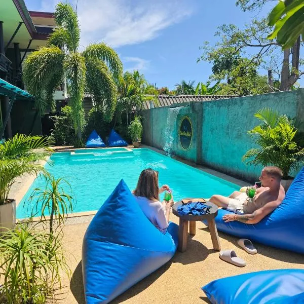 Cha-Cha Hotel, ξενοδοχείο στο Κο Λαντά