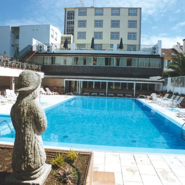 Apartamentos Sarga Sentirgalicia, готель у місті Кабаньяс