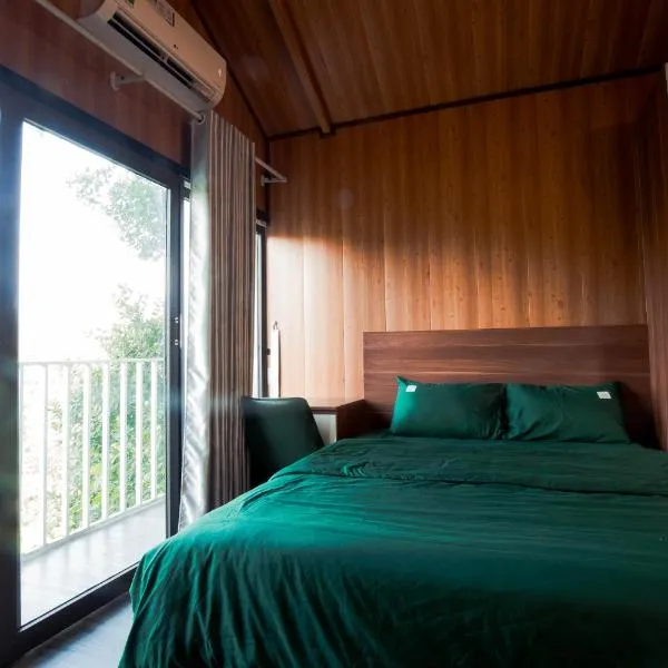 AK Homestay - Motorbike Rental - Cao Bang City、カオバンのホテル