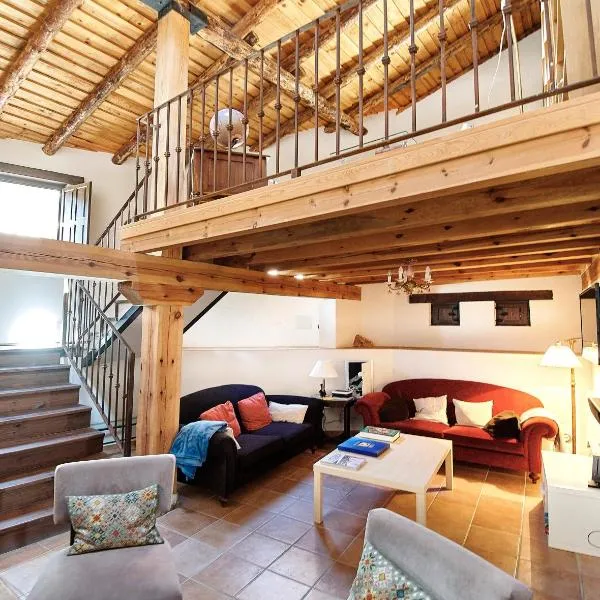 HESTIA VuT, hotel in Ayllón